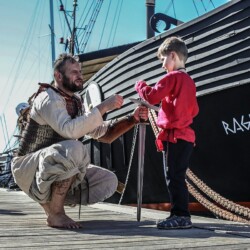 Barco Vikingo Tenerife Ragnarok Avistamiento de Ballenas 18