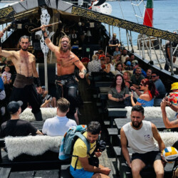 Barco Vikingo Tenerife Ragnarok Avistamiento de Ballenas 4